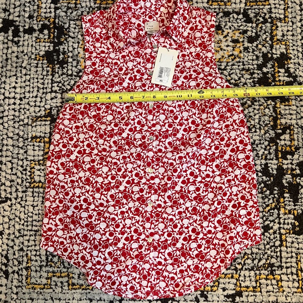 NWT - A New Day Women's Red Floral Sleeveless Collared Button Down - Size XS